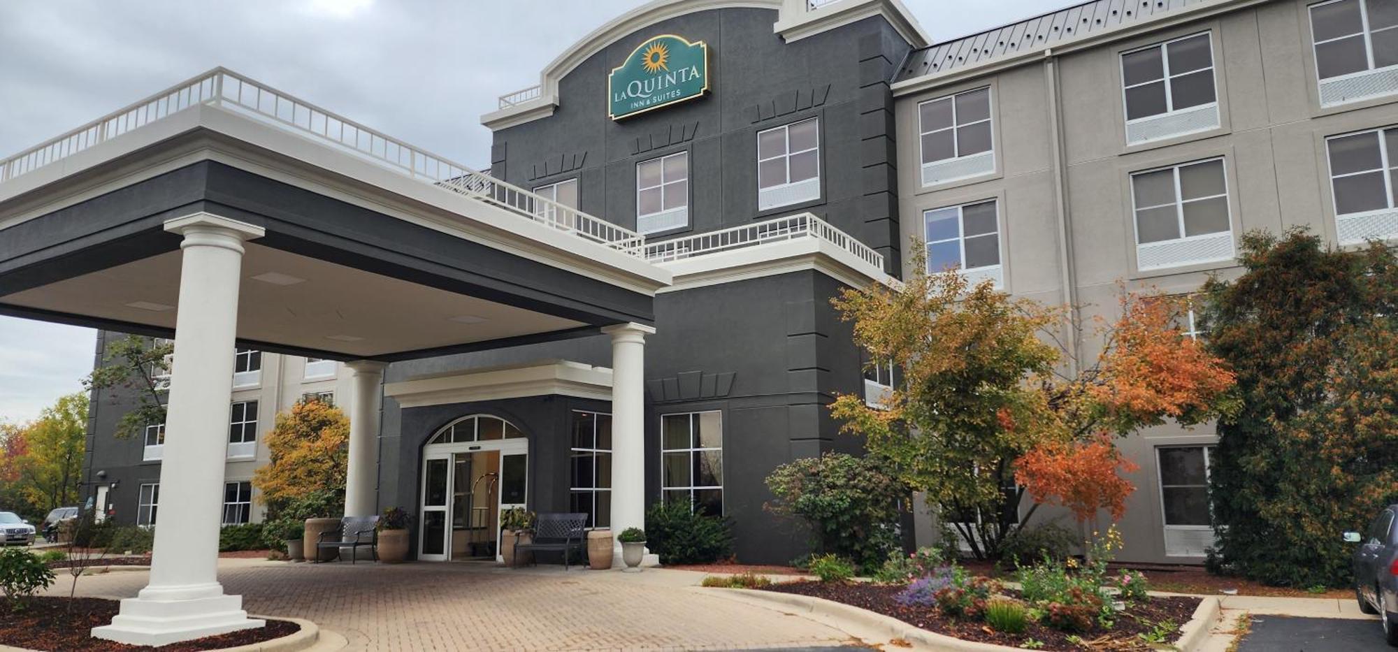 La Quinta By Wyndham Milwaukee Sw New Berlin Exterior foto
