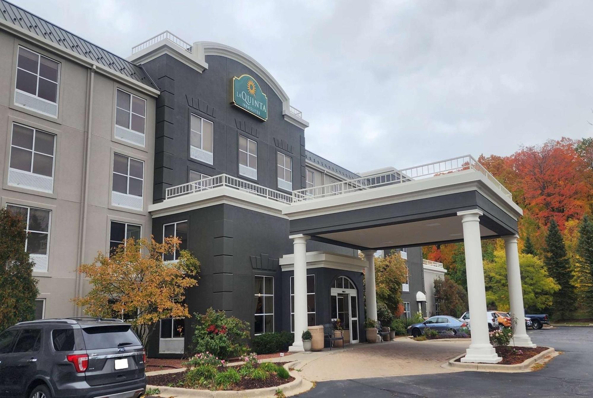 La Quinta By Wyndham Milwaukee Sw New Berlin Exterior foto