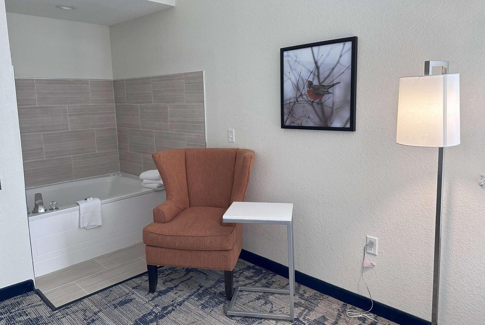 La Quinta By Wyndham Milwaukee Sw New Berlin Exterior foto